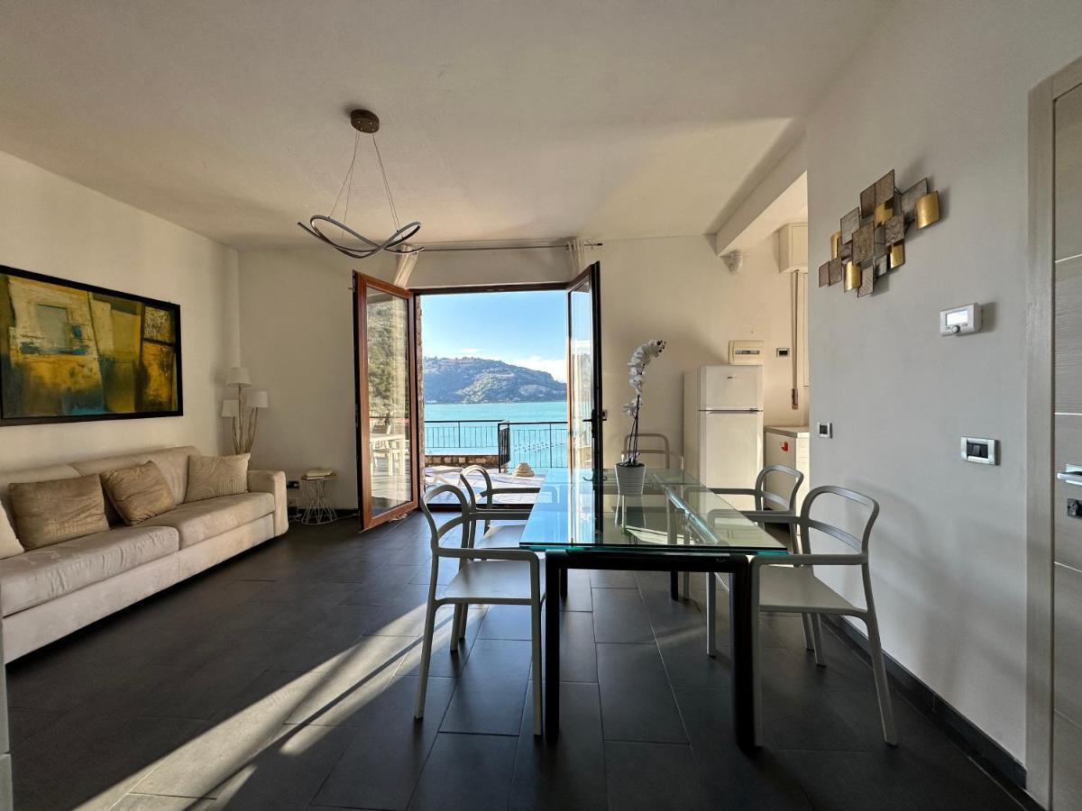 Profumi Di Mare Apartment ปอร์โตเวเนเร ภายนอก รูปภาพ